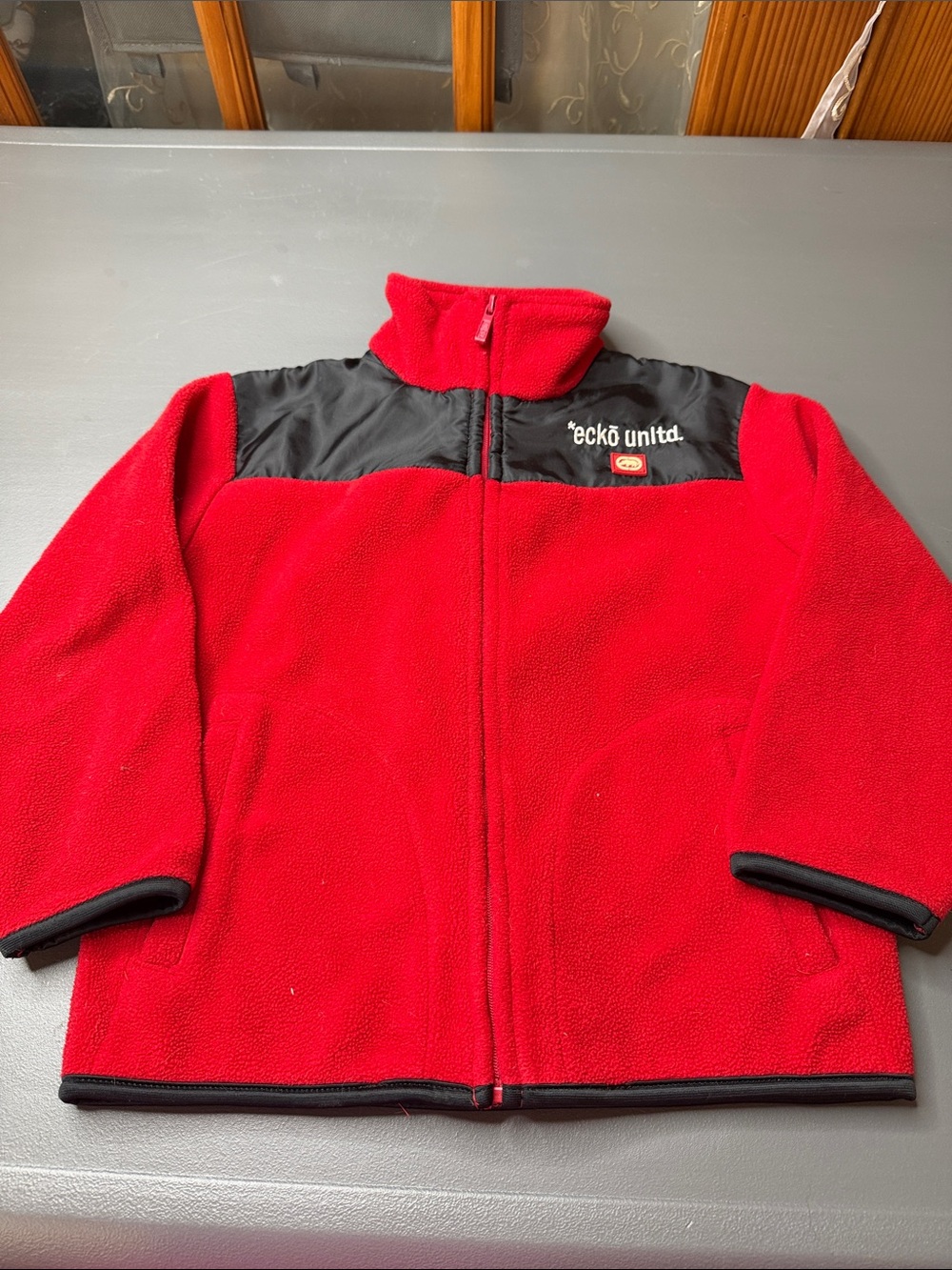 Ecko Unlimited Red and Black Kids' Zip Fleece Jacket. Size: 3T